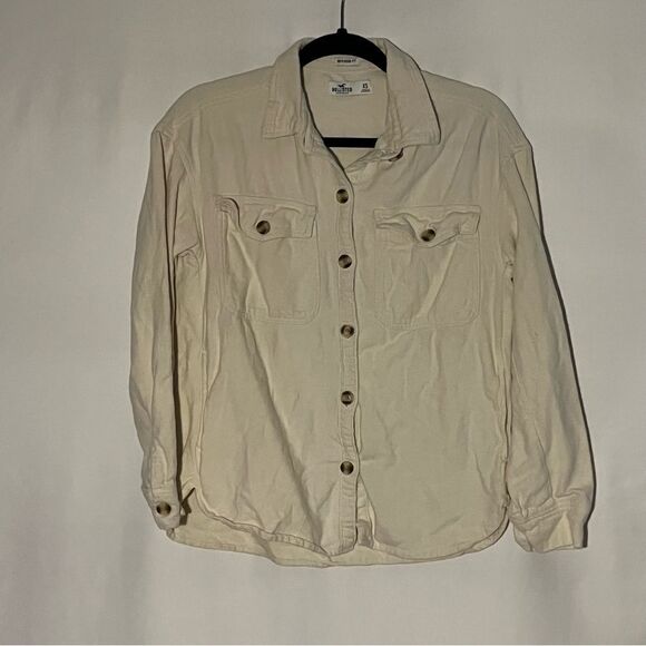 Women's Hollister Cream Flannel Shacket - Picture 2 of 6